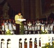31 gen 1981 - Bepi De Marzi nel Duomo di Asiago con la Corale Vos di Locarno (Svizzera)