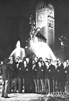 1971 - il Coro fa da contorno all'8&deg; Festivalbar